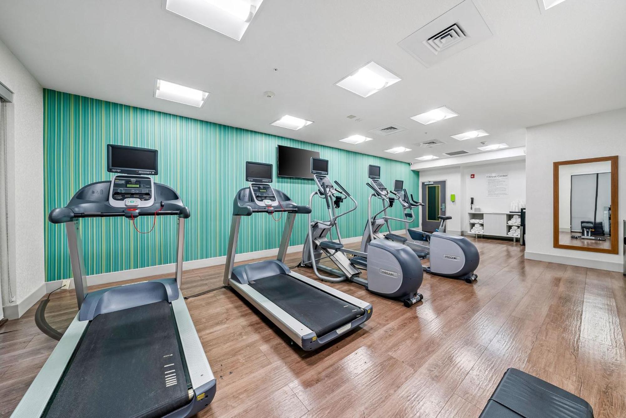 Holiday Inn Express & Suites Lakeland South, An Ihg Hotel Zewnętrze zdjęcie